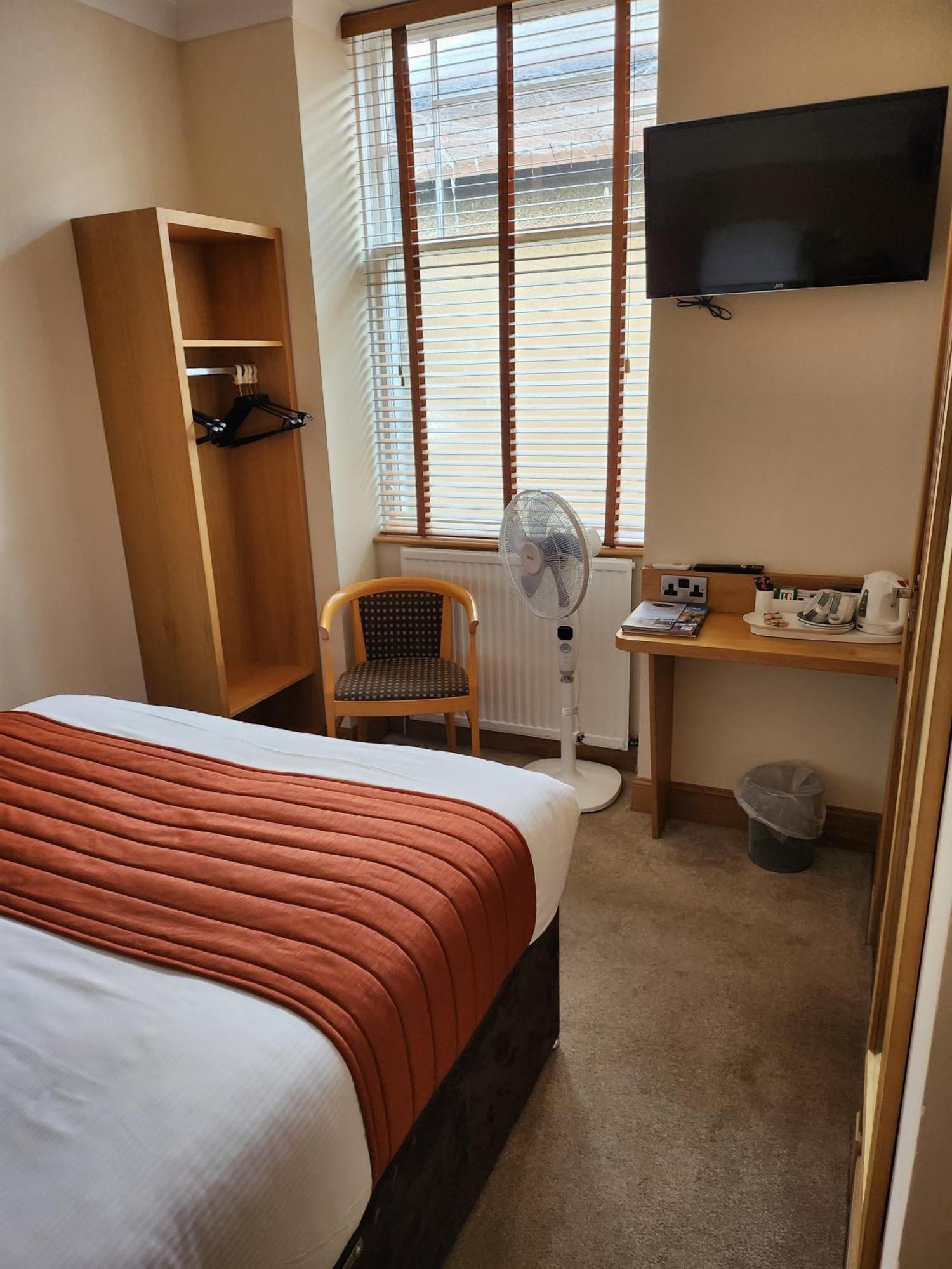 Victoria Hotel Kirkcaldy Kültér fotó
