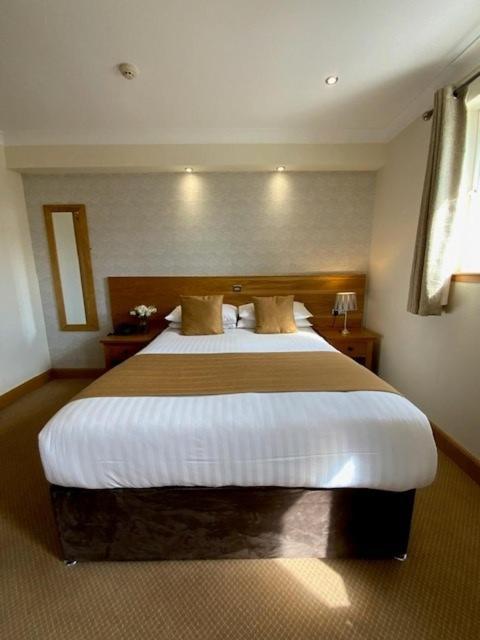Victoria Hotel Kirkcaldy Kültér fotó